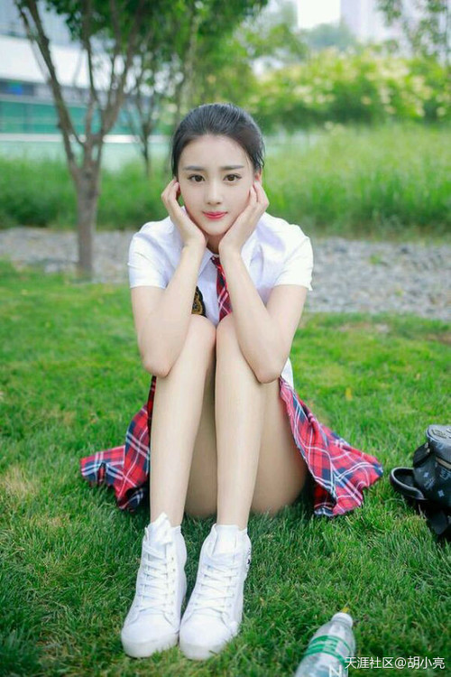 唯一性的对决，锡安持续杀伤力铸就尼克斯跨联赛险胜新疆队