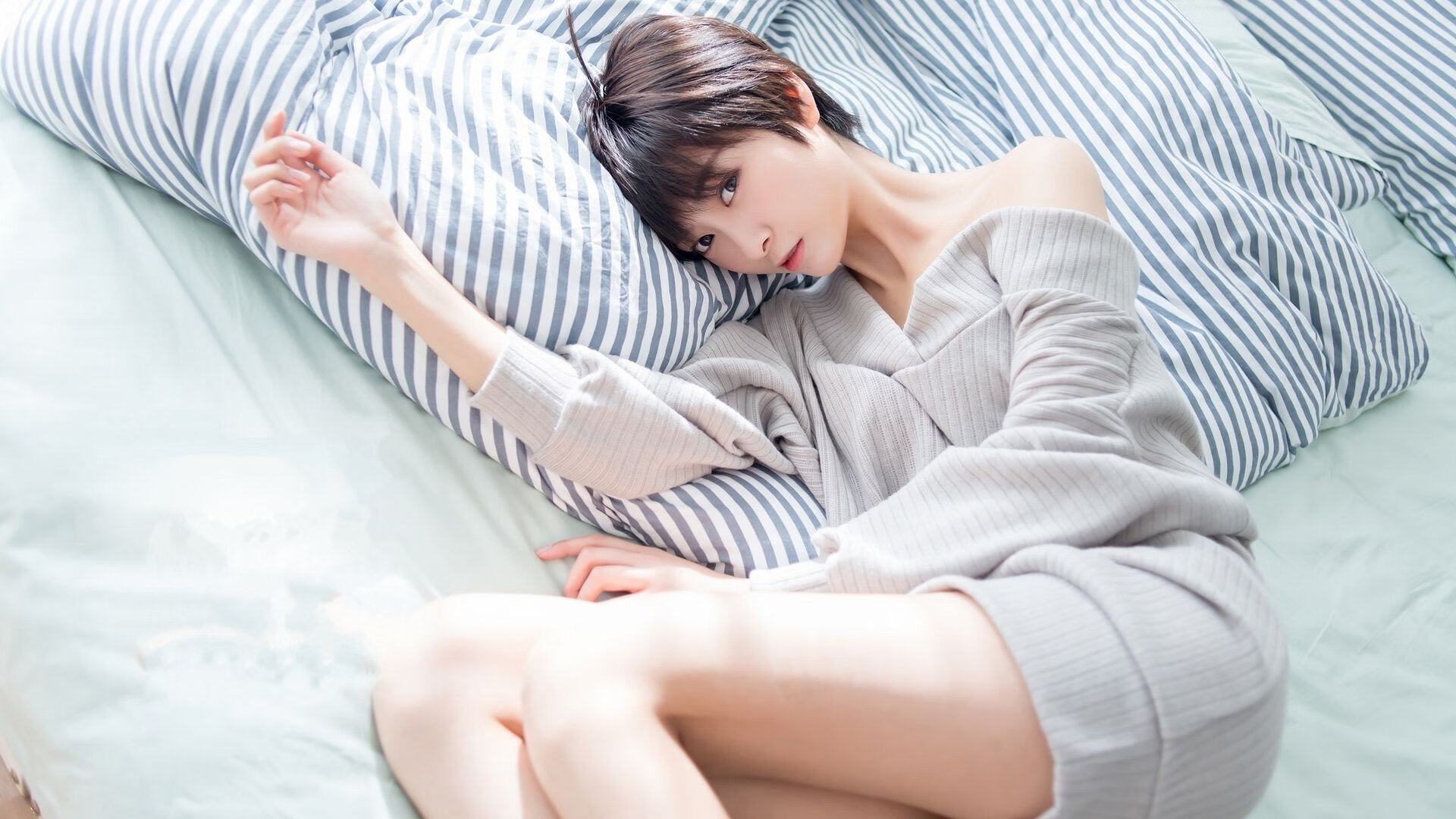 鹰唳撕裂冻土,云端风骨击穿铁血—记西决生死战老鹰逆势打穿森林狼