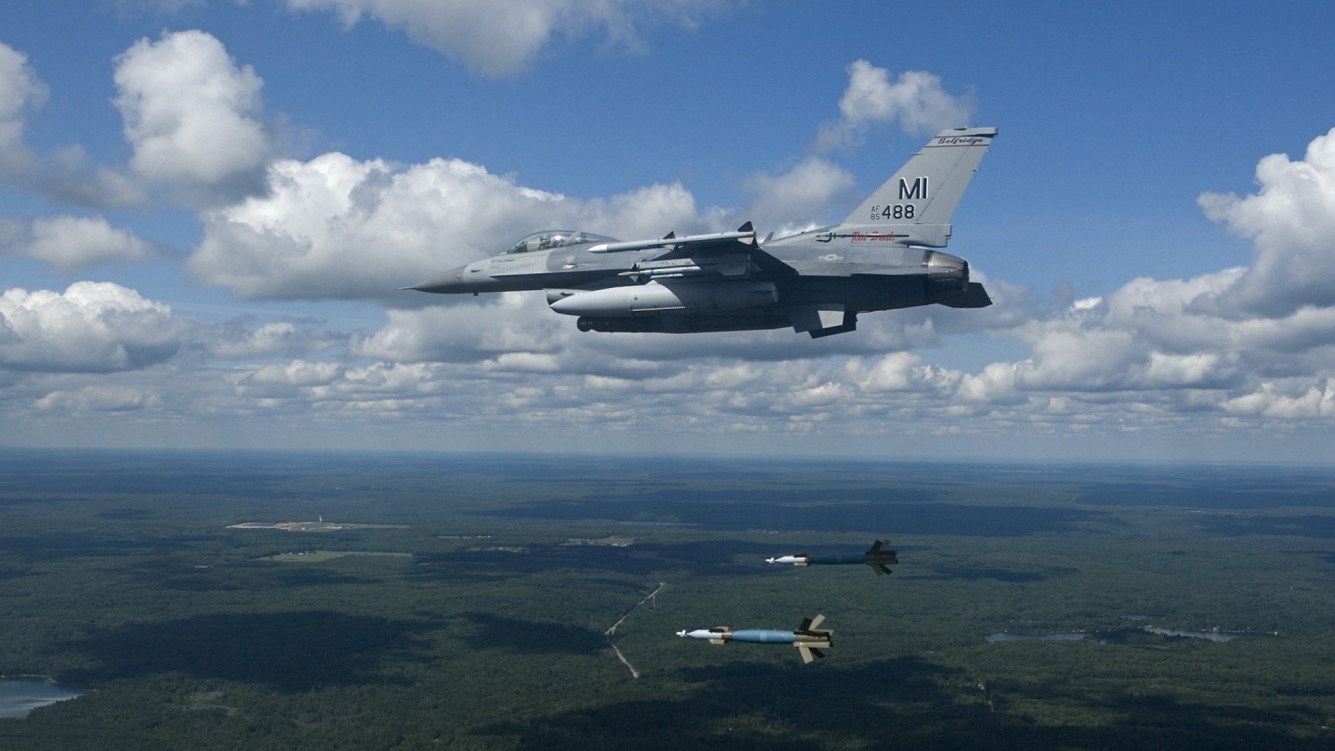 爱游戏tv-一球封喉！拉文最后2秒神级中投，魔术死里逃生险胜火箭