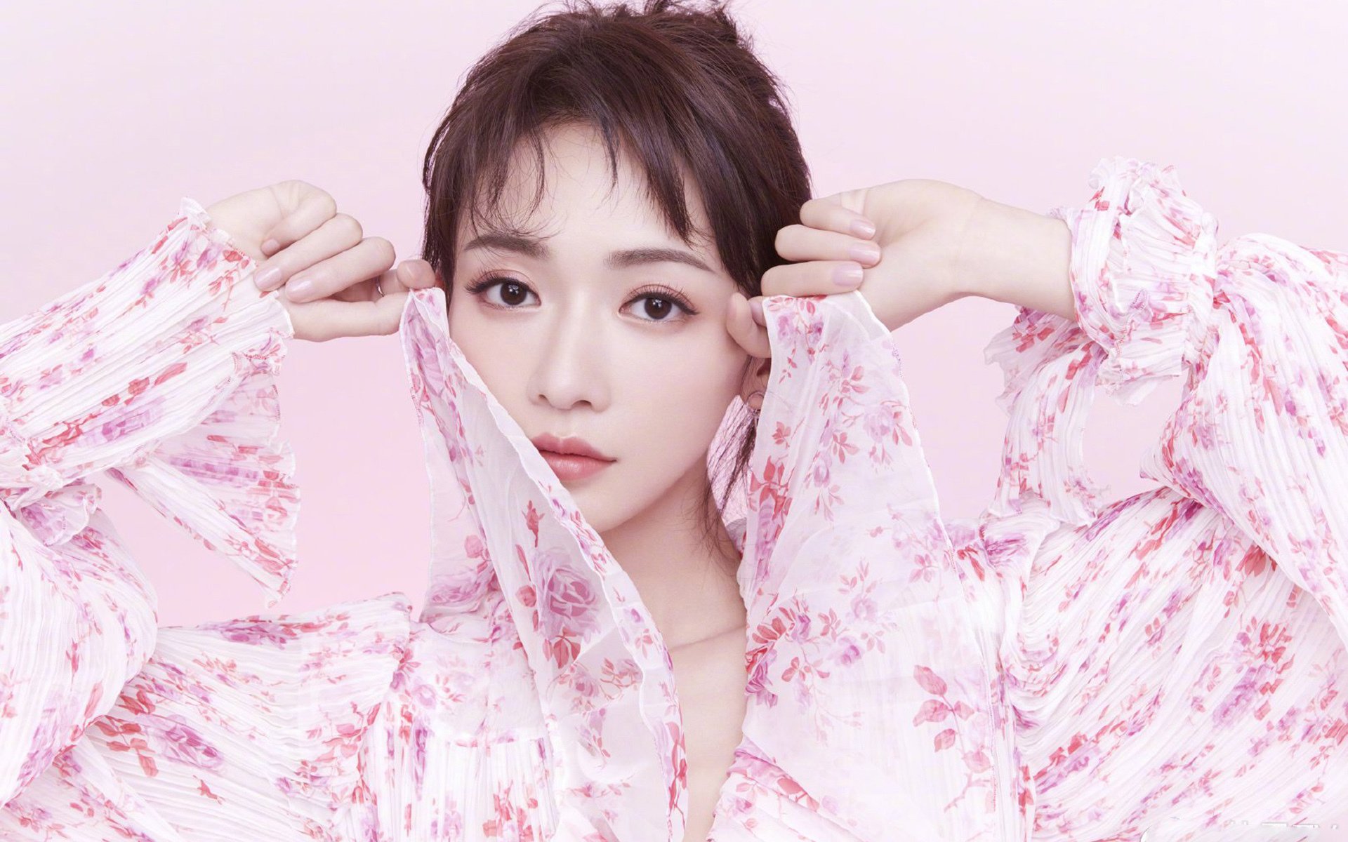 爱游戏APP-角斗场与花都的十字路口，当英雄于沉默中诞生