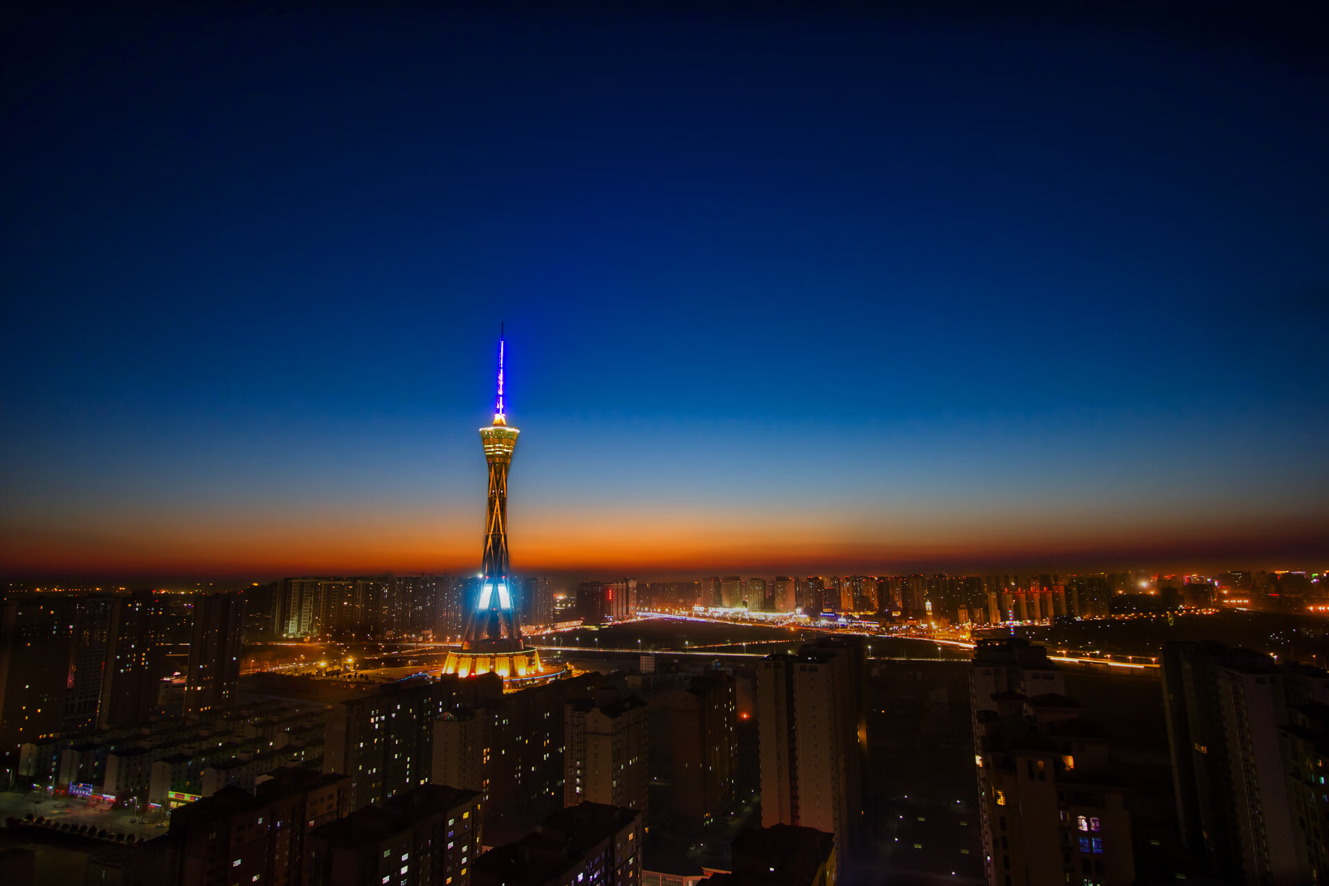 蓝衣孤星，当巴雷拉踏碎高卢，比利时用鲜血重写黑马定义